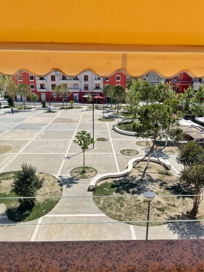 Sunkissed Centre Apartment Avlonya Dış mekan fotoğraf
